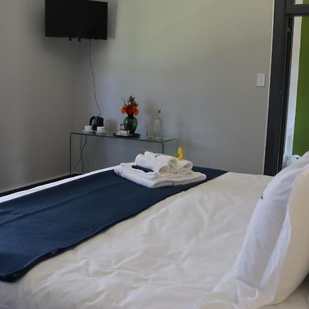 Uzuri Lifestyle Villa Port Saint John's Luaran gambar